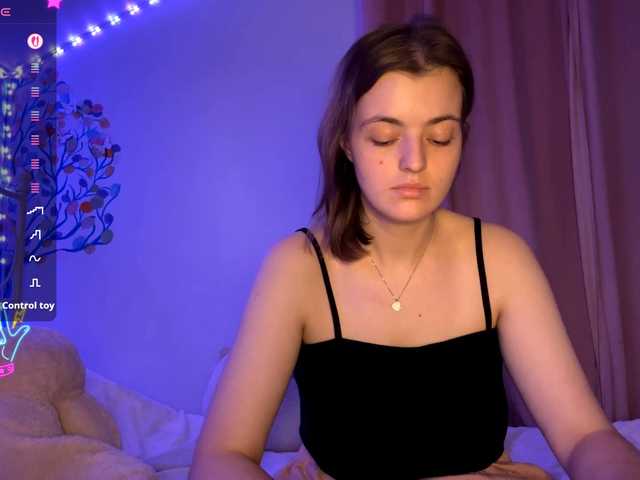 PeachBabe live cam on BongaCams