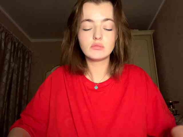 PeachBabe webcam