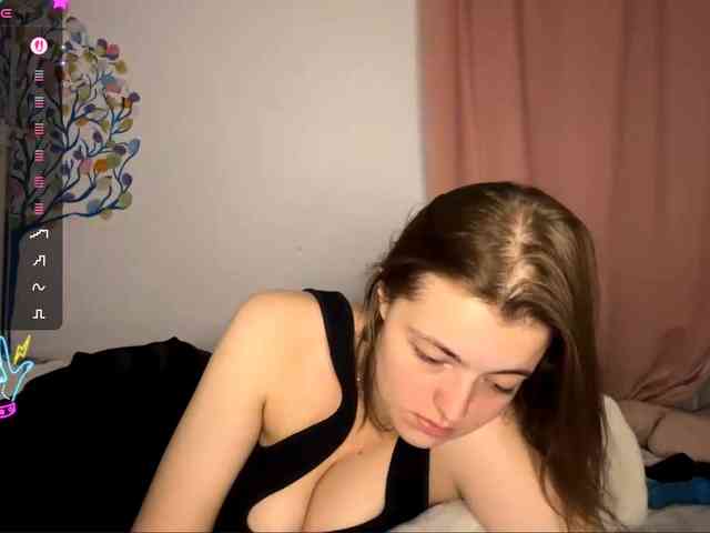 PeachBabe webcam