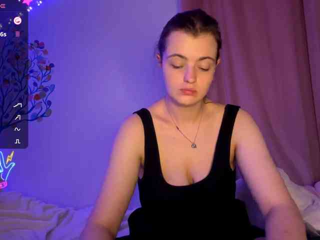 PeachBabe webcam
