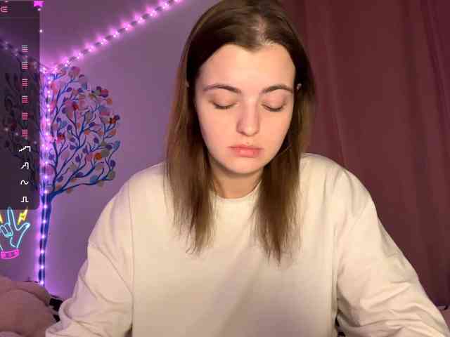 PeachBabe webcam