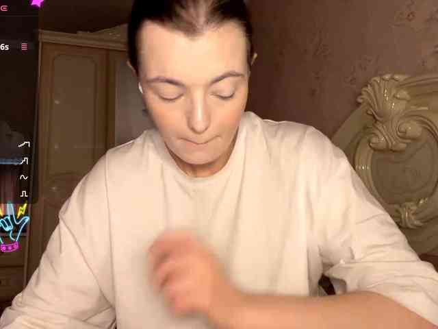 PeachBabe webcam