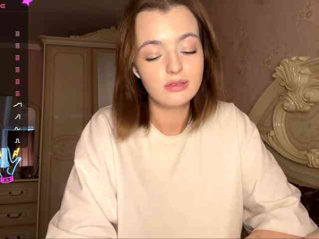 PeachBabe webcam