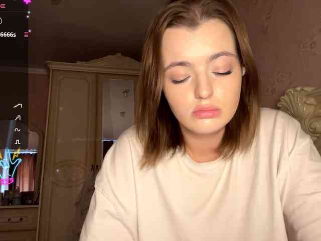 PeachBabe webcam