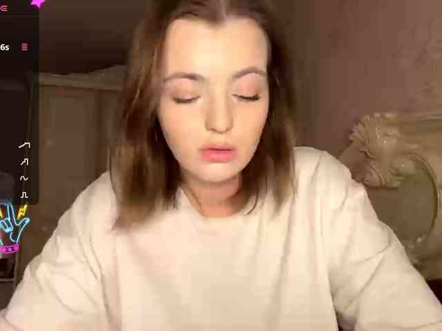 PeachBabe webcam
