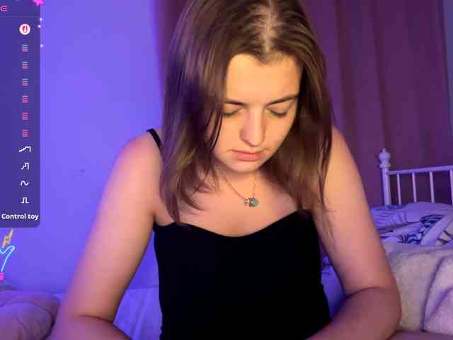 PeachBabe webcam