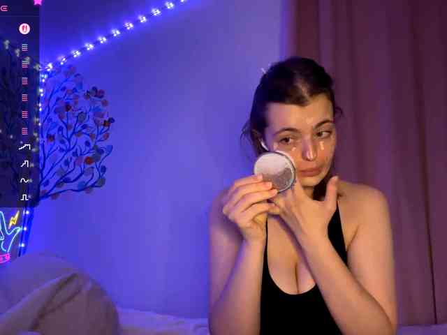 PeachBabe webcam