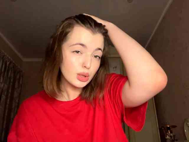 PeachBabe webcam