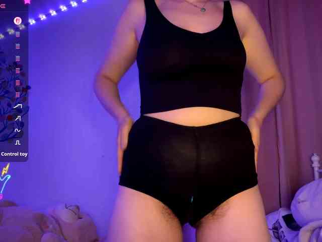PeachBabe webcam