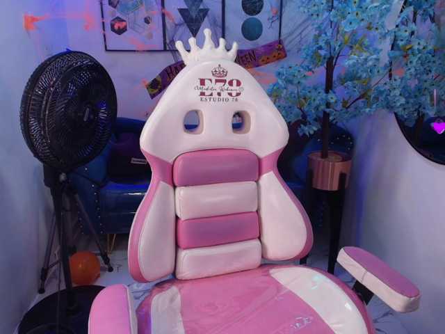 Rin-nohara live cam on BongaCams