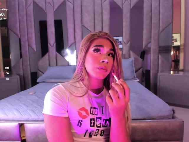 Isa-Bellats Sex Cam Show