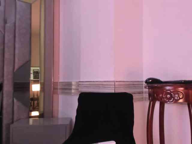 Isa-Bellats Sex Cam Show