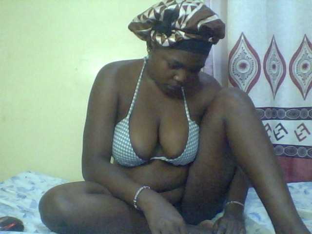 Cute-Divah live cam preview