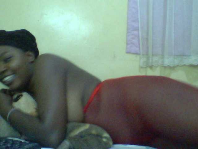 Cute-Divah, en directo ahora en BongaCams