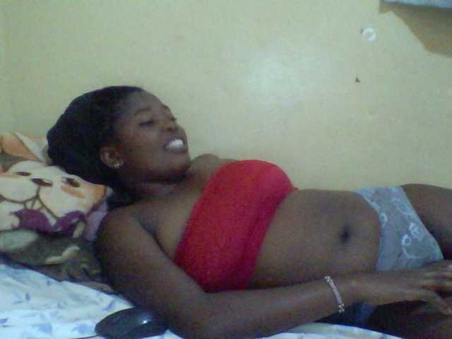 Cute-Divah live cam on BongaCams