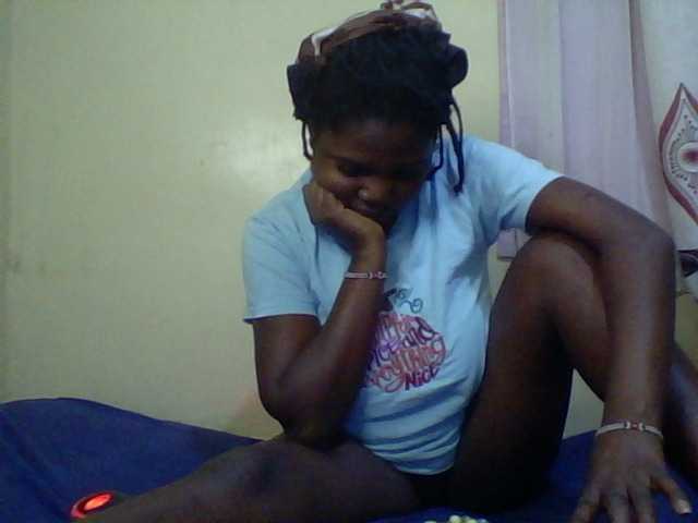 Cute-Divah live cam on BongaCams