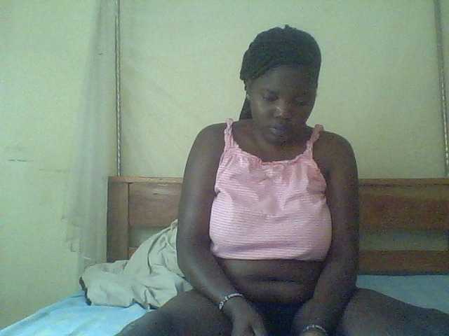 Cute-Divah webcam