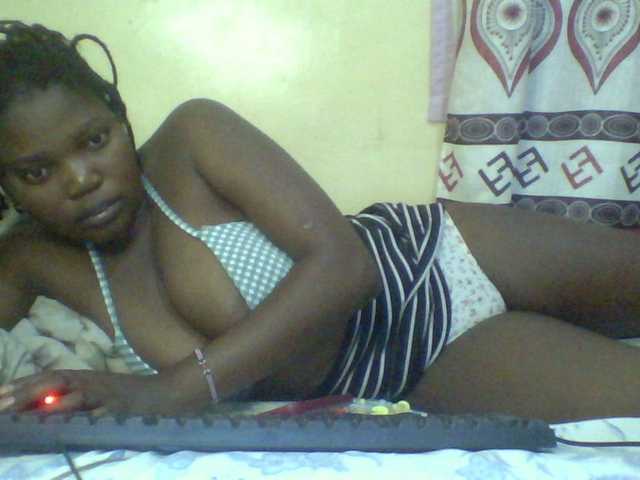Cute-Divah live cam preview