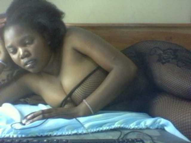 Cute-Divah live cam on BongaCams