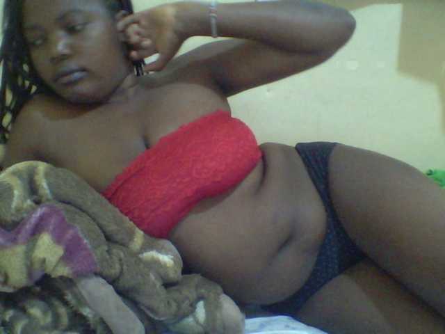 Cute-Divah live cam on BongaCams