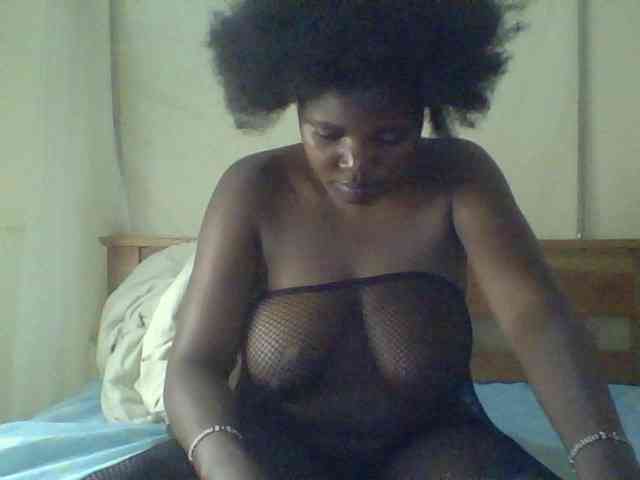 Cute-Divah webcam