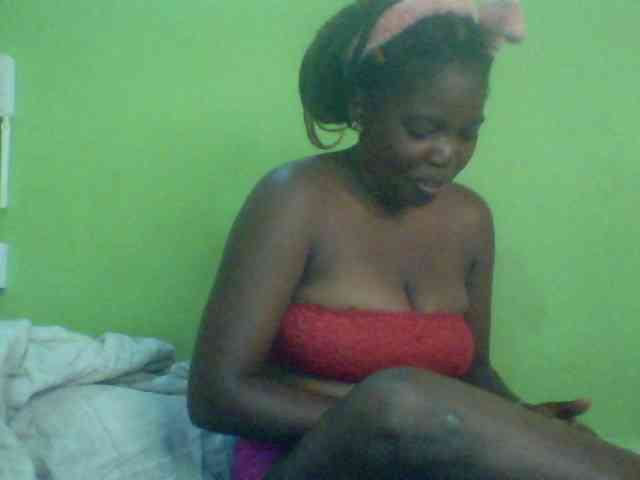 Cute-Divah webcam