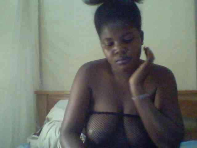 Cute-Divah webcam