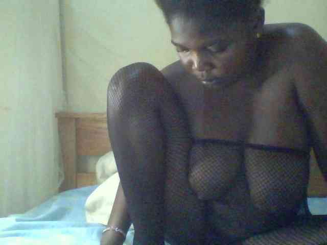 Cute-Divah webcam