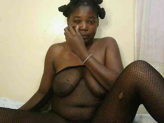 Cute-Divah webcam