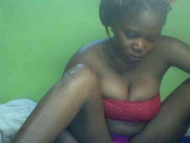 Cute-Divah webcam