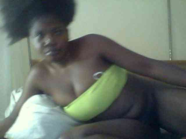 Cute-Divah webcam
