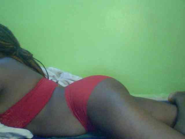 Cute-Divah webcam