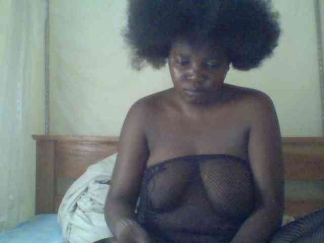 Cute-Divah webcam