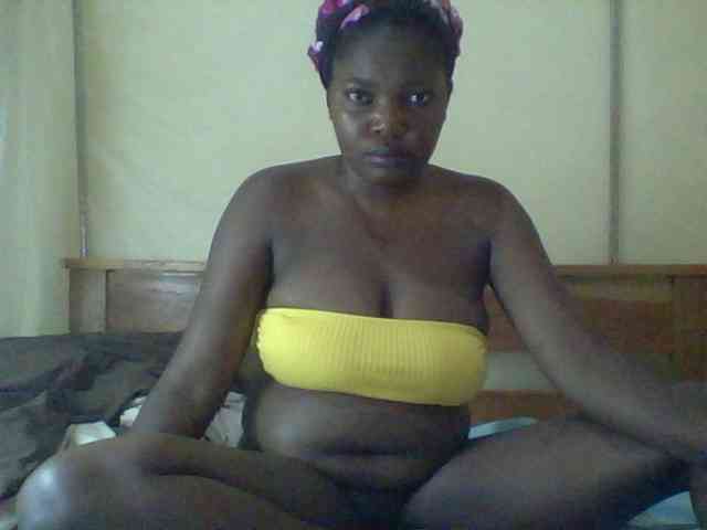 Cute-Divah webcam
