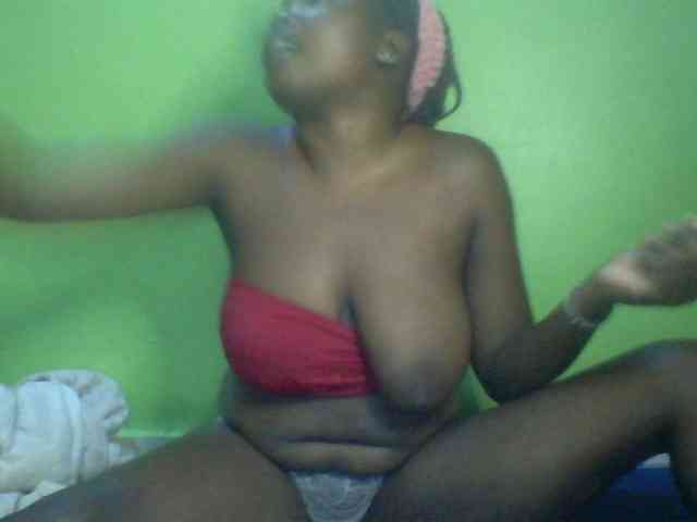Cute-Divah webcam