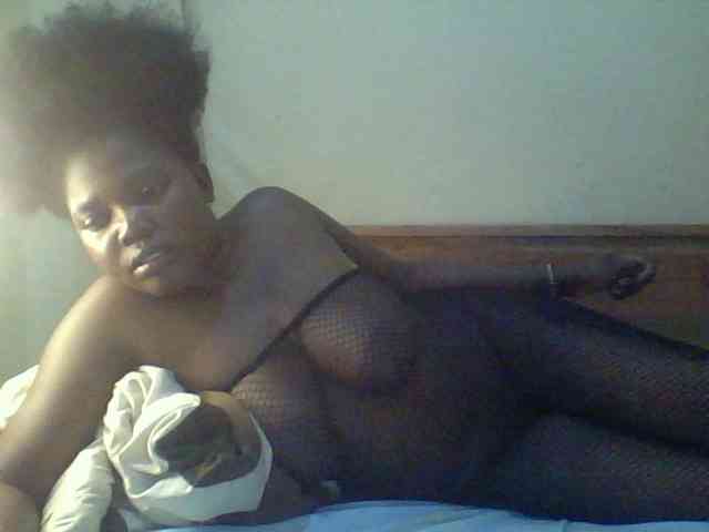 Cute-Divah webcam