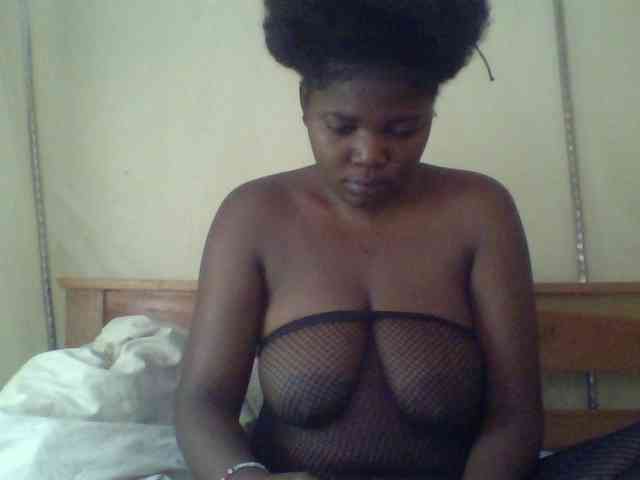 Cute-Divah webcam