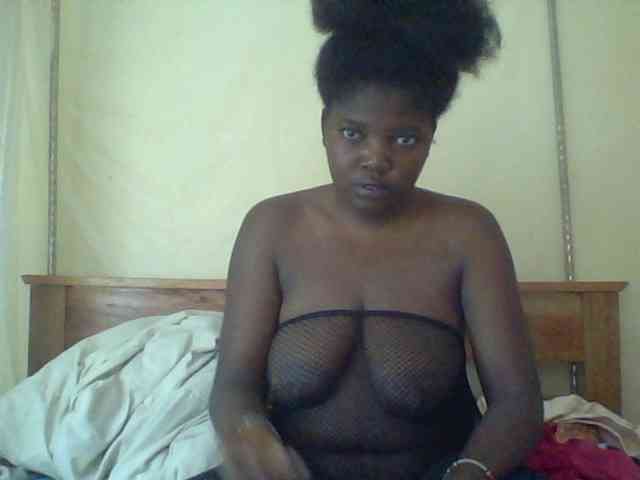 Cute-Divah webcam