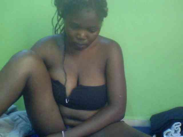 Cute-Divah webcam