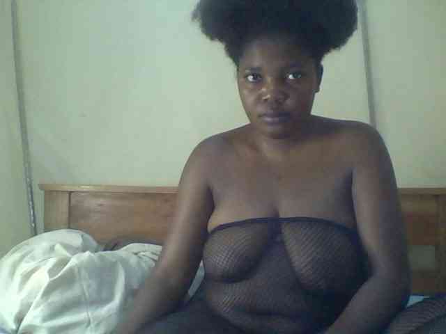 Cute-Divah webcam