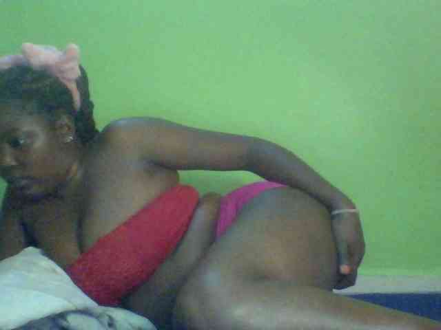 Cute-Divah webcam