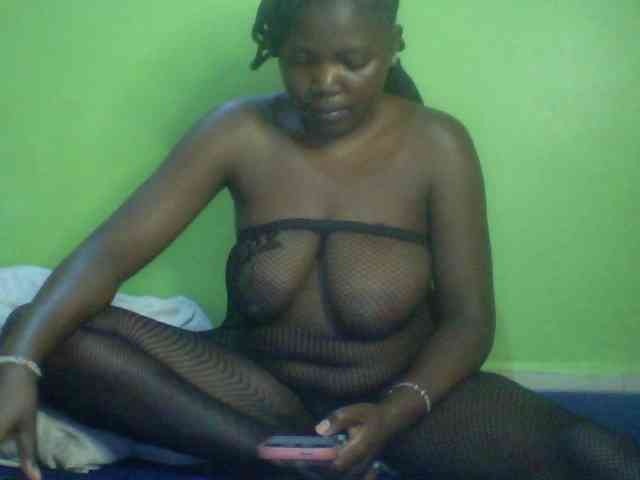 Cute-Divah webcam