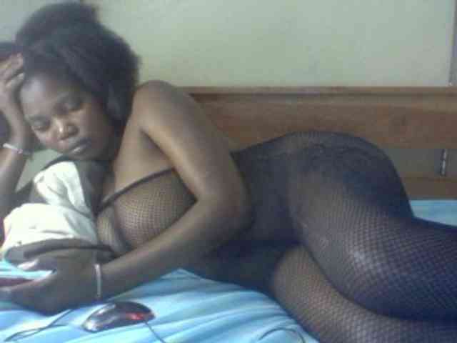 Cute-Divah webcam
