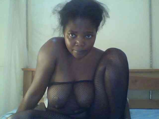 Cute-Divah webcam
