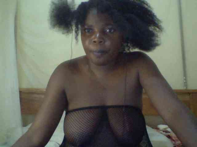 Cute-Divah webcam