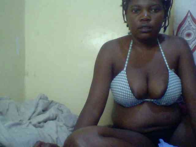 Cute-Divah webcam