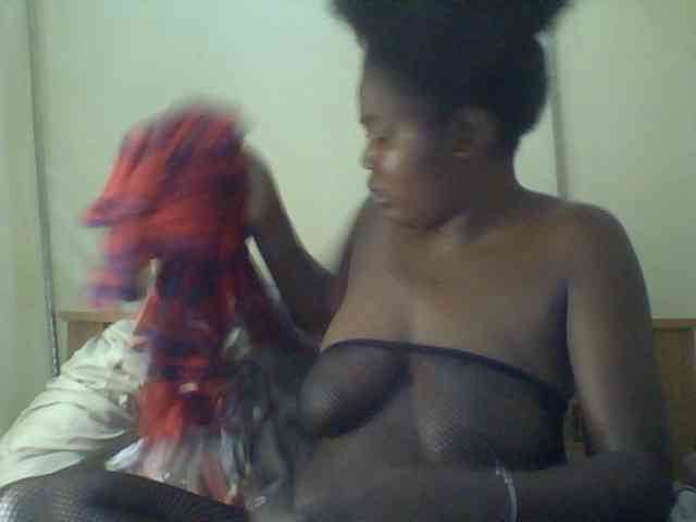 Cute-Divah webcam