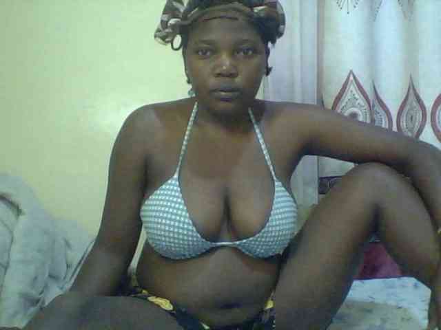 Cute-Divah webcam
