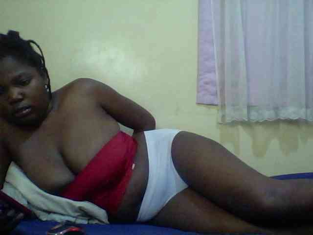 Cute-Divah webcam