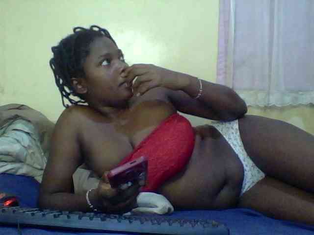 Cute-Divah webcam